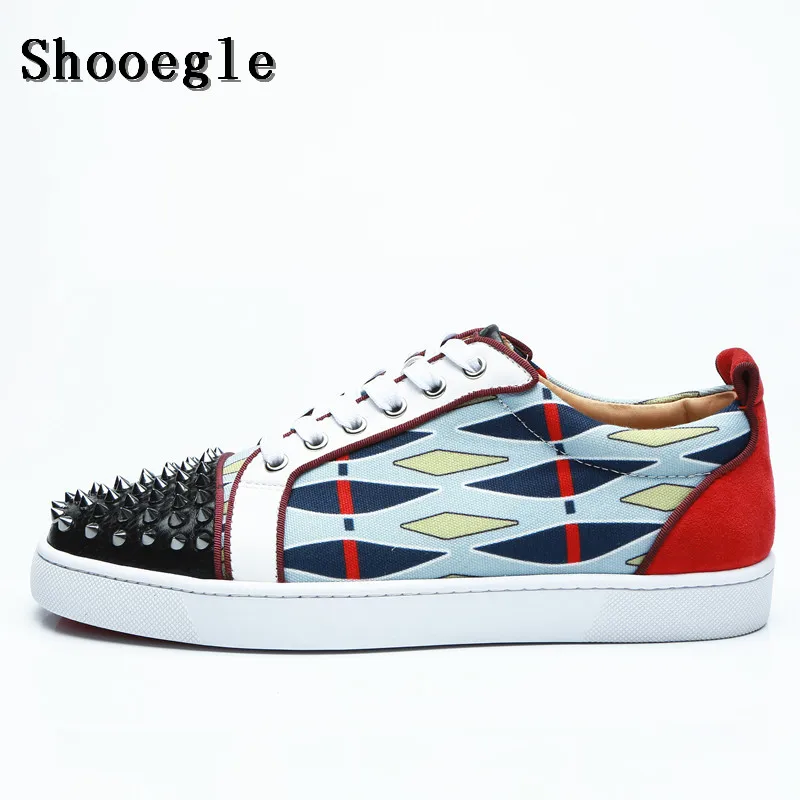 SHOOEGLE/модные мужские туфли с принтом Повседневные кроссовки шипами на шнуровке