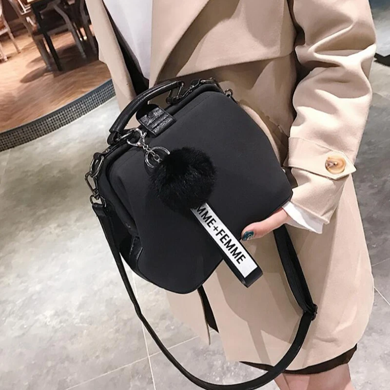 

Shell Bag Women Leather Handbags Fashion Hairball Women Messenger Bags Bolsa Feminina Shoulder Bags Ladies Tote Bag Sac LL544