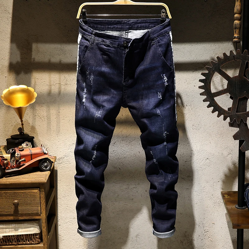 

2018 Fashion Hip Hop Patch Men Retro Jeans Hole Zipped Biker Jeans Men Loose Slim Destroyed Ripped Denim Scratched Man Jeans 814
