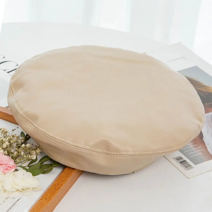 Модные осенне-зимние черные береты из искусственной кожи, женские теплые шапки, Женские французские женские модные дизайнерские регулируемые береты, шапка