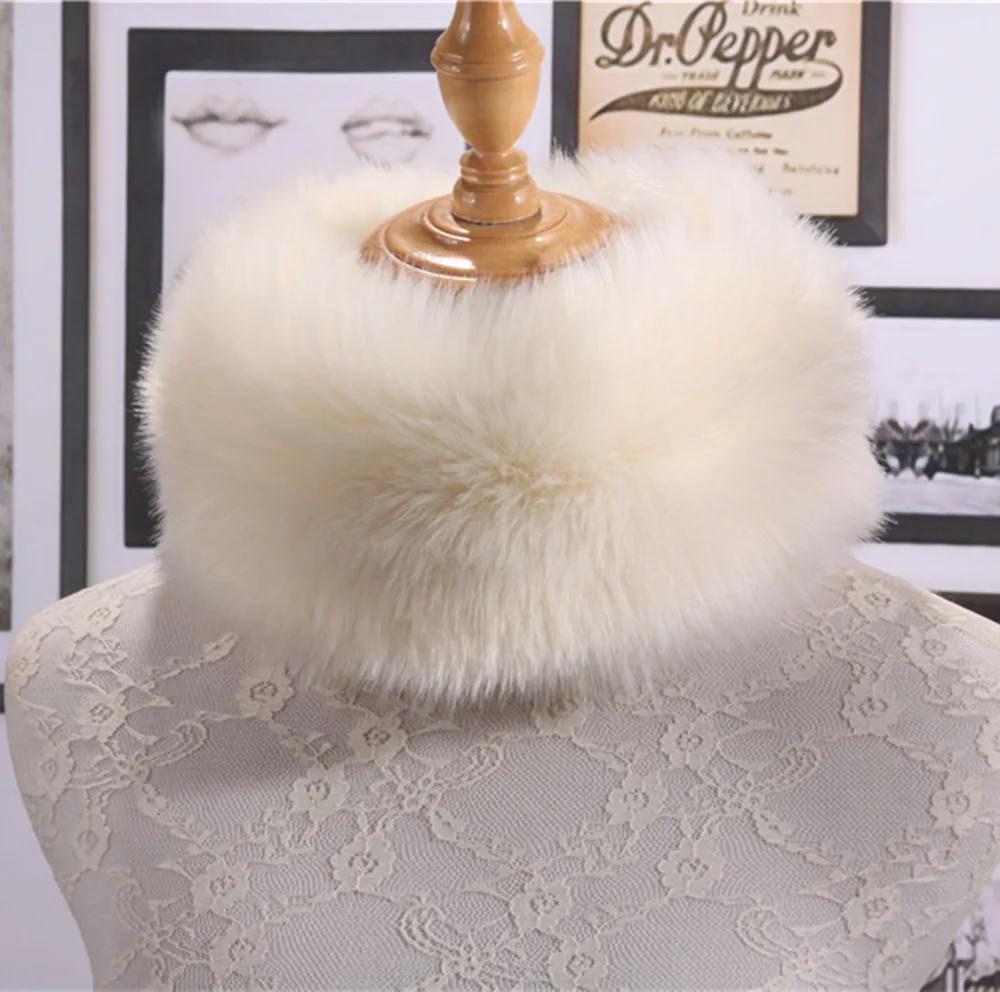 

Yyun Warm winter imitation fox fur collar Topskin fur collar Neck Warmer Ladies Fur Collar Snood Hanging hook scarf