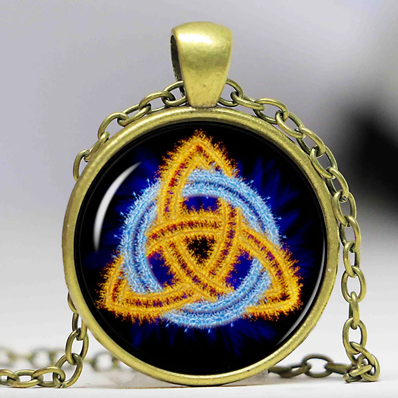 Лидер продаж Узел Троицы кабошон кулон ручной работы заявление искусстве