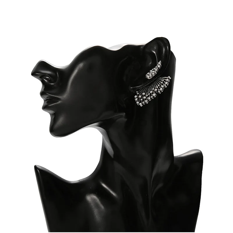 1 шт. серьги гвоздики с кристаллами для женщин винтажные массивные в стиле панк