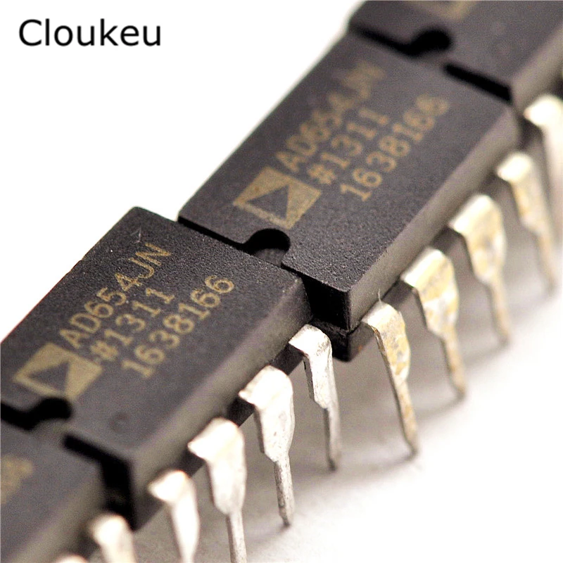 

5 шт. AD654JN DIP-8