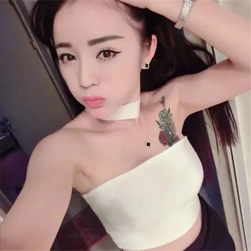 Женский облегающий укороченный топ сексуальный с лямкой на шее эластичный