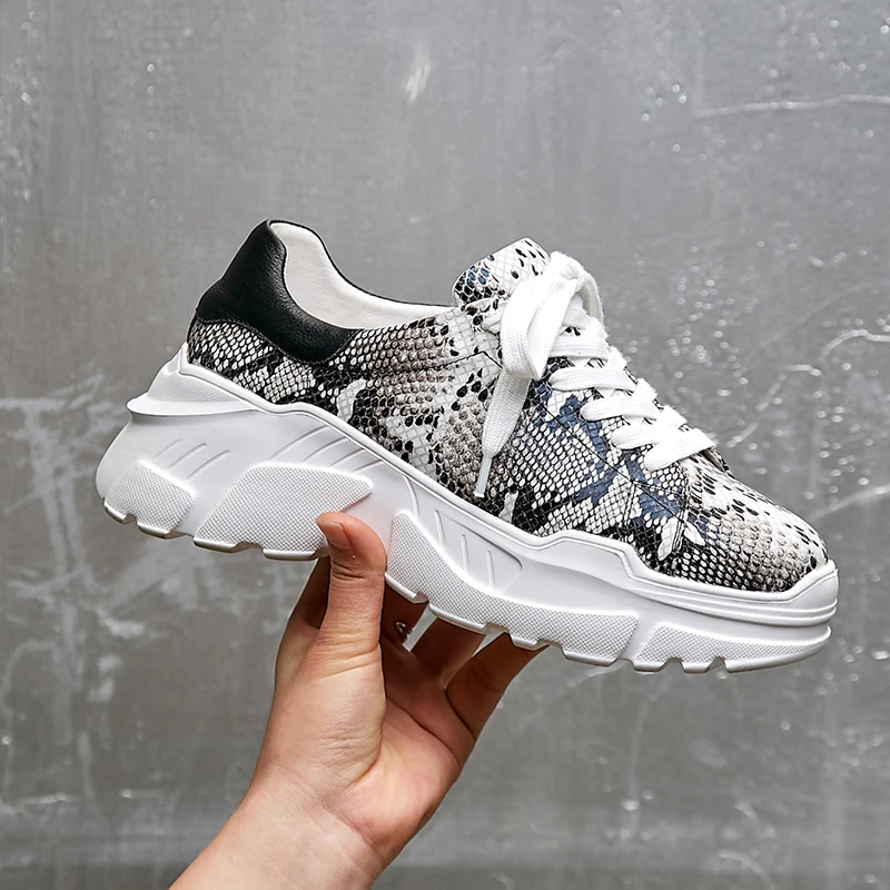 DORATASIA Spring New Western Style Girl Snake Veins Sneakers Women Whole Genuine Cow Leather Fashion Dad Shoes Woman