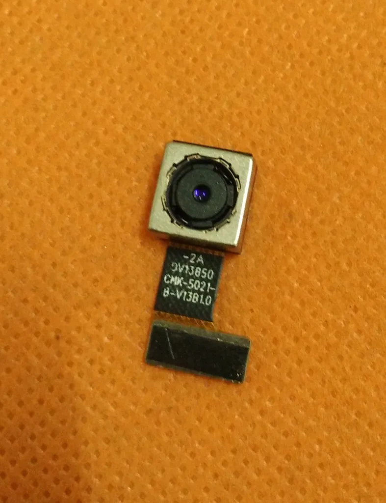 

Original Photo Rear Back Camera 13.0MP Module For Cubot X15 MTK6735 Quad Core 5.5" FHD 1920x1080 Free Shipping