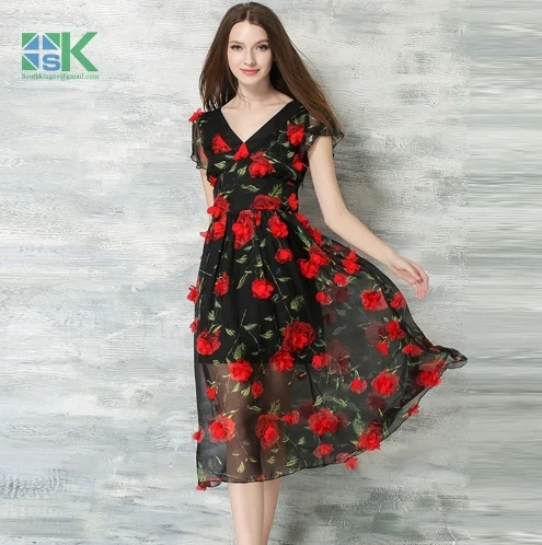 Шифоновая кружевная ткань с трехмерной цветочной вышивкой 130 см | Дом и сад