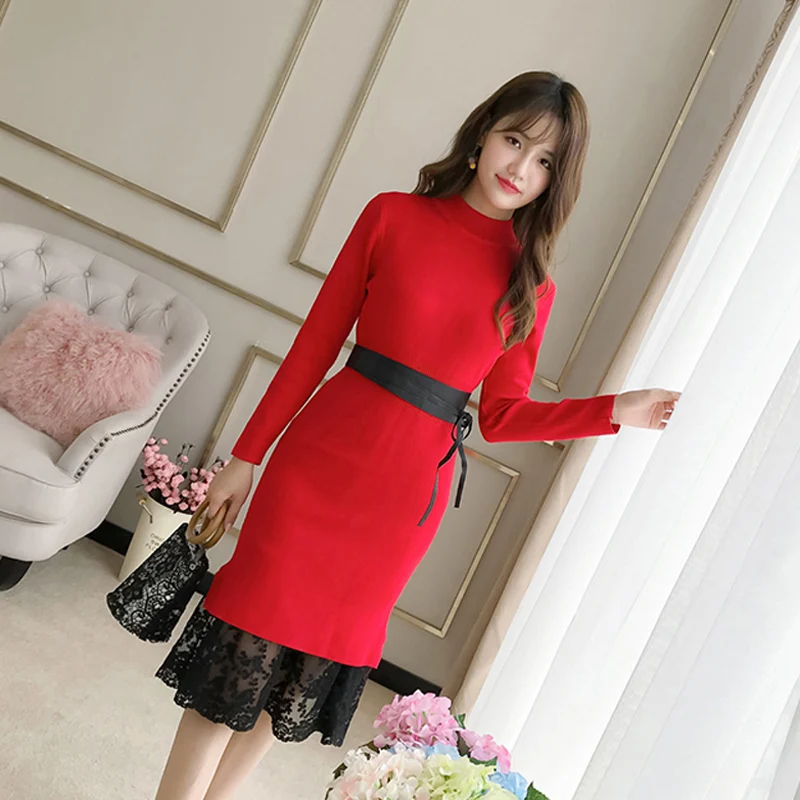 Женское трикотажное платье свитер Осеннее кружевное средней длины в стиле