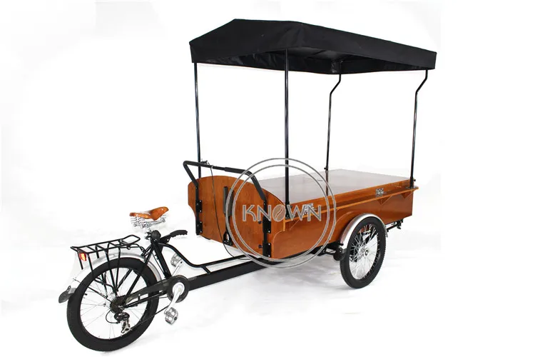 Винтажный кофейный электрический или неэлектрический велосипед грузовой