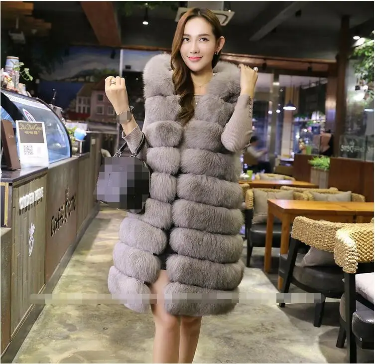 

2017 autumn and winter new imitation fox fur long section Slim was thin hooded fur vest jacket lady