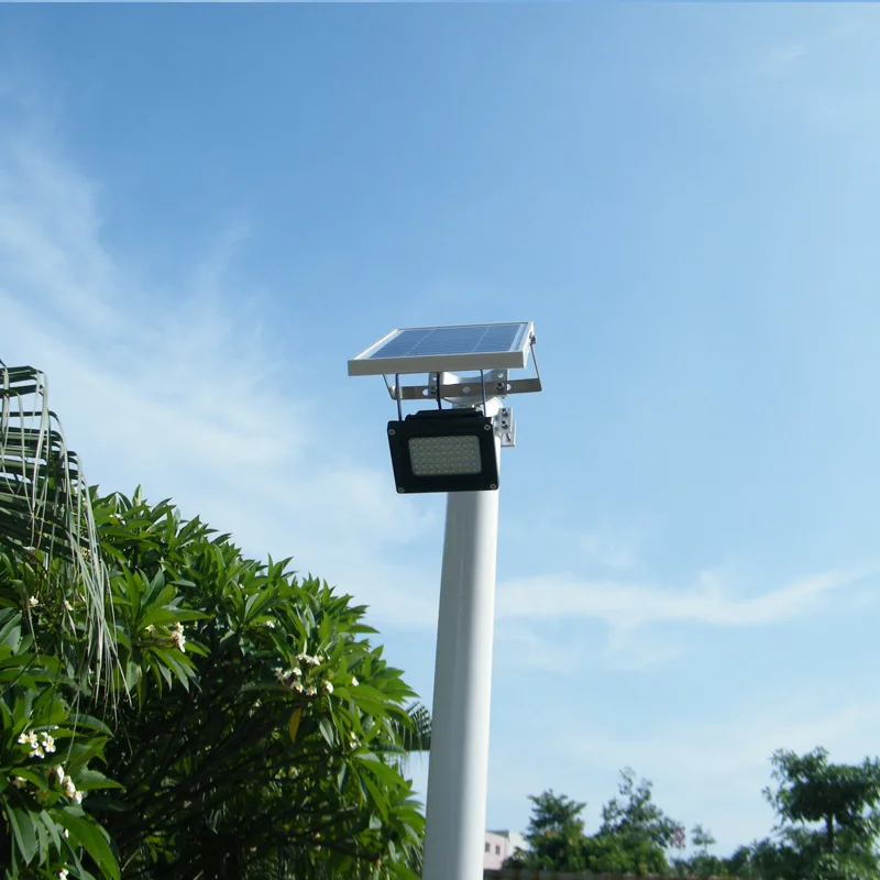 TAMPROAD Waterproof Outdoor Solar Floodlight 54 LED Spotlight Focused Flag Light with Hardware for Poles Wall Driveway | Лампы и