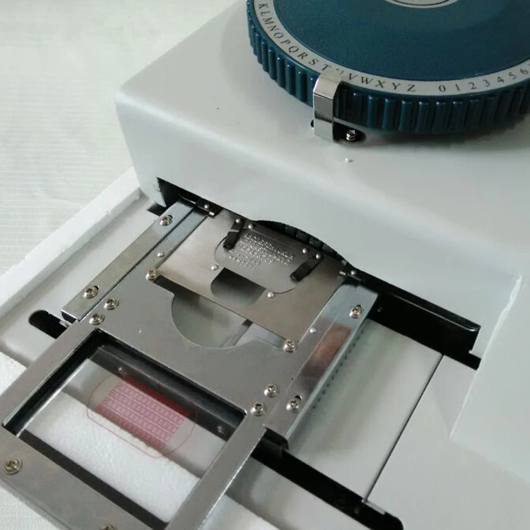 Небольшие ручные Жетоны для собак металлическая машина тиснения алюминия |