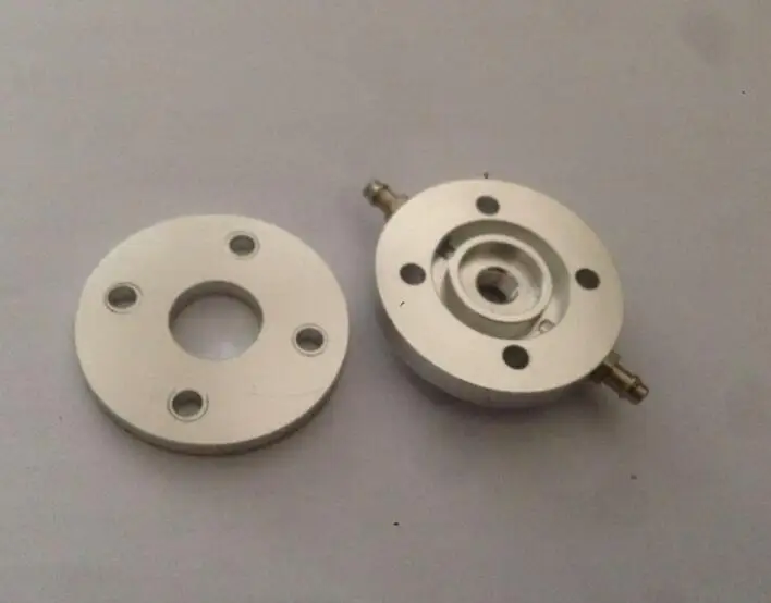 Корпус водяного охлаждения двигателя 18 куб. См для модели радиоуправляемой лодки