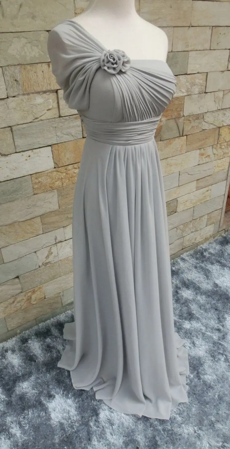 Платья для подружек невесты с открытыми плечами серые Серебристые набивные