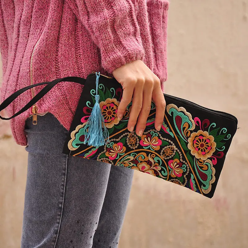 Фото Горячая 2017 винтажная сумка-мессенджер этнические Бохо вышитые цветочные сумки