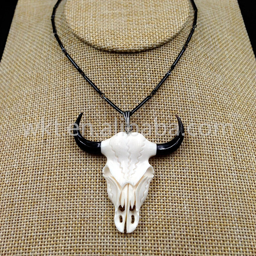 WT-N752 Newest Design Bone Carve Necklace Black Chain natural bone carved pendant with black gun plated chain necklaces | Украшения и