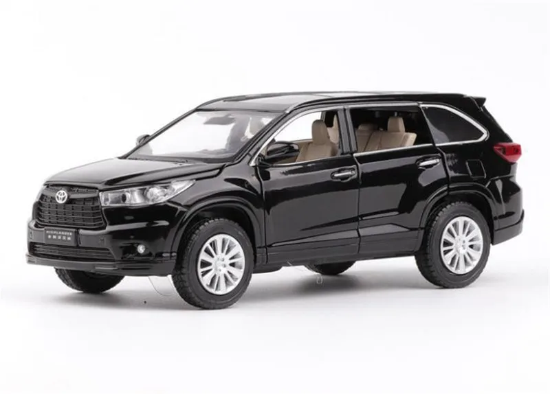 1:32 Сплав TOYOTA Highlande масштаб литые под давлением машинки модель металлическая Игрушечная машина 6 дверей открытый вытяжной задний звуковой светильник автомобиль детские игрушки для детей