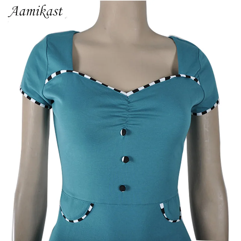 Женское платье-карандаш средней длины с V-образным вырезом и коротким рукавом |