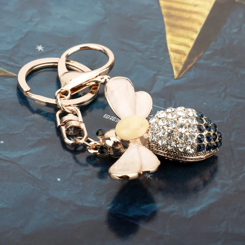 Нежный безделушка брелок для ключей ювелирных изделий в стразах насекомое пчела