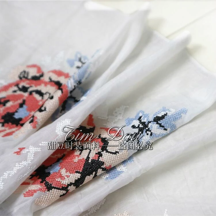 Тяжелая перекрестная вышивка шелковая хлопчатобумажная ткань для платья тонкая