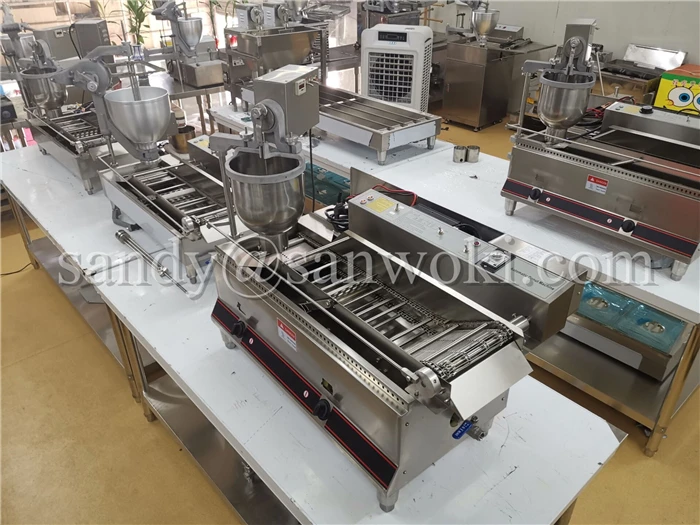 Газовая фритюрница и электрическая автоматическая машина для приготовления