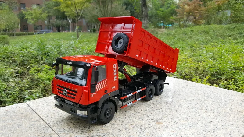 Коллекционная модель из сплава подарок масштаб 1:24 Hongyan Kinkan M500 грузовик
