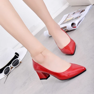 Весна 2017 ню мелкая рот указал обувь с лакированной кожи на высоких каблуках