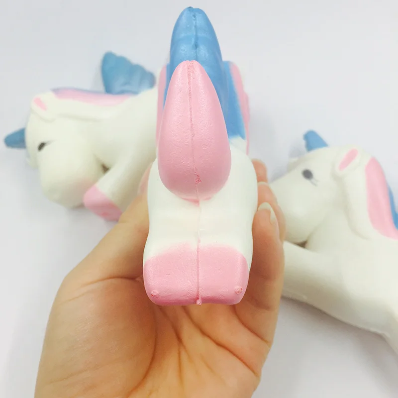 Сжимаемый оптовая продажа 20 шт kawaii Редкие сжимаемые животные Лошадь медленно