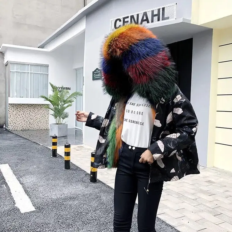Новые зимние пальто с мехом женщин отправленные преодолеть краткое описание пальто лисий мех енота мочевого пузыря куртка с капюшоном