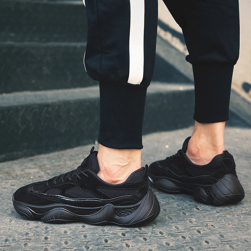 Мужские спортивные кроссовки с воздушной сеткой кожаные для бега Красные