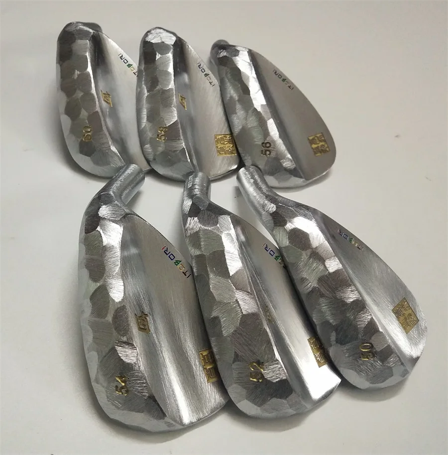 Серебристая головка на танкетке ITOBORI из кованой углеродистой стали для гольфа