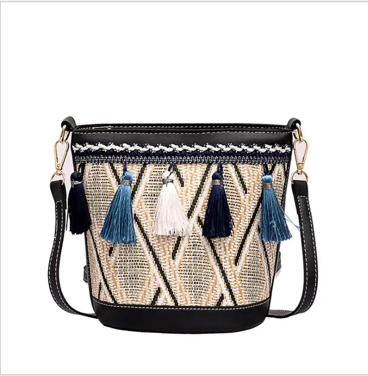 

2019 new mini bag fairy chain straw bucket bag one shoulder cross body beach bag