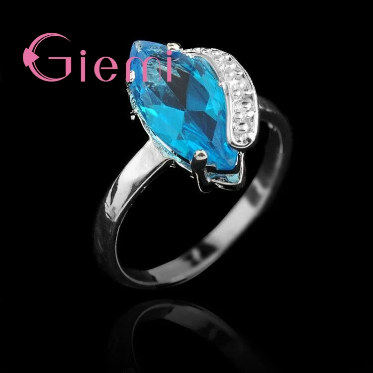 

Wholesale Latest Vintage Rings Design with AAA Cubic Zirconia 925 Sterling Silver Women Party Finger Rings Old Fashion