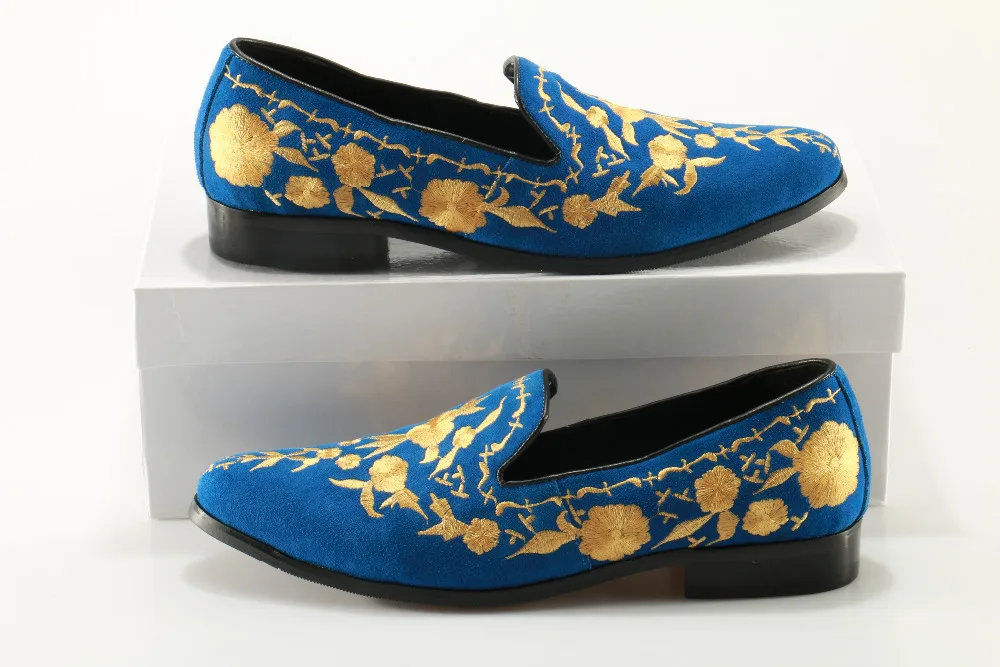 Мужская повседневная обувь из замши модные мужские лоферы с вышитыми цветами