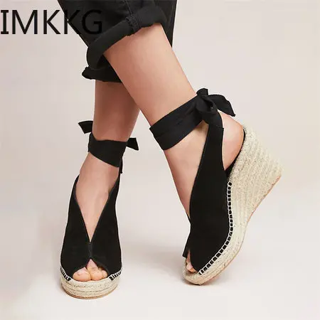 Женские замшевые сандалии на танкетке с открытым носком платформе шнурках S80082 |