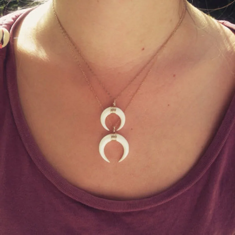 Богемский Стиль Смола бык рога Полумесяца ожерелья с кулонами в виде Луны для