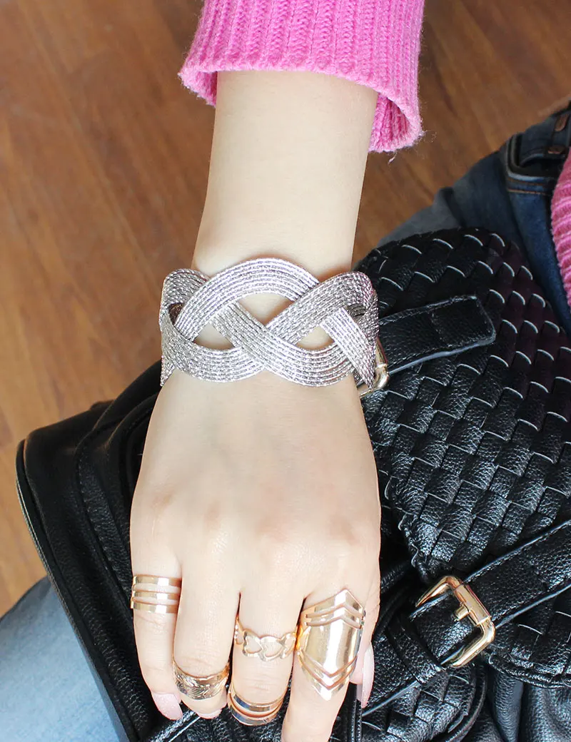 F &amp U Новое поступление цинковый сплав Материал полые браслет Мода Золото и