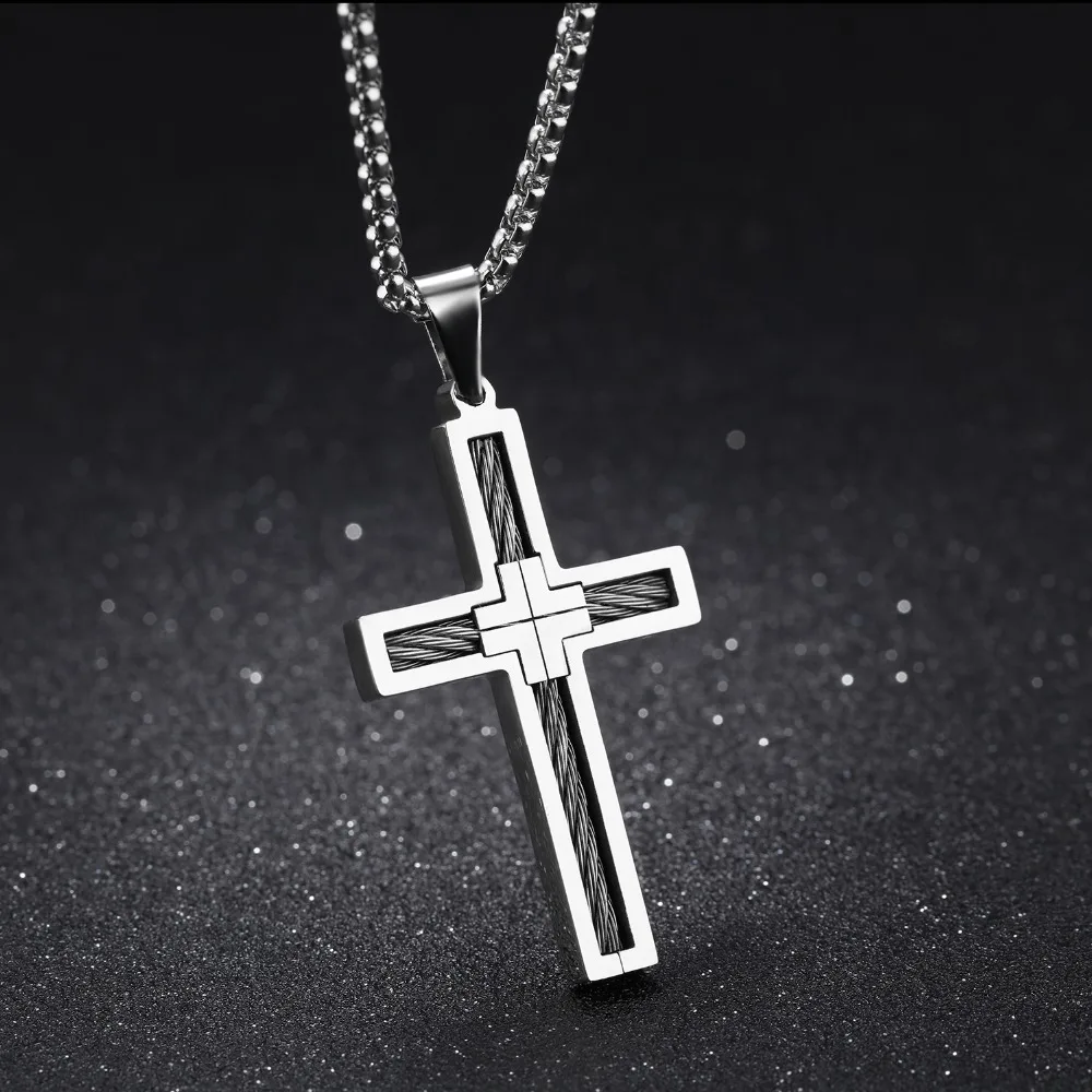 Ожерелье с подвеской-крестом в стиле панк для мужчин инкрустированное золотым