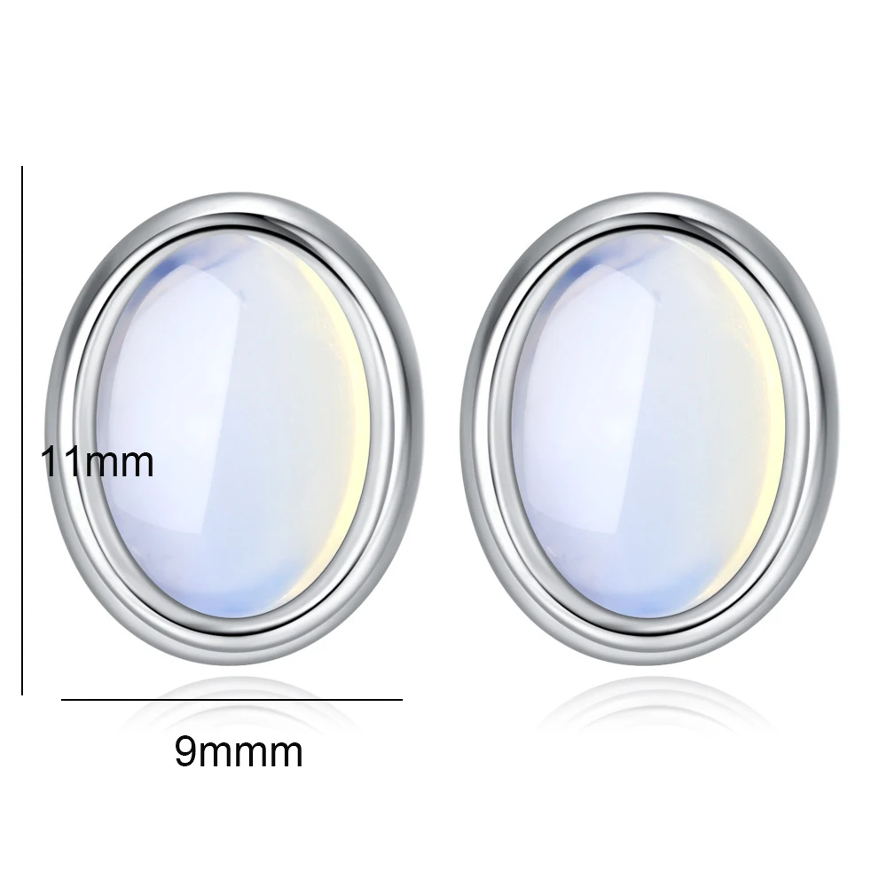 Женские серьги-гвоздики овальной формы из серебра 2019 пробы |