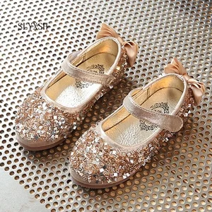 Новинка, Детские блестящие сандалии SLYXSH для принцесс, детская мягкая обувь для девочек, нескользящая вечерняя Обувь на низком каблуке розовогосеребристогозолотого цвета