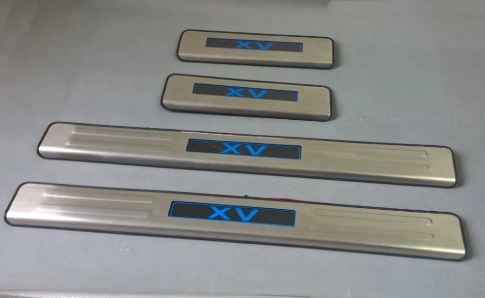 Светодиодный Добро пожаловать педаль Накладка порога Обложка для Subaru XV 2010-2014 |