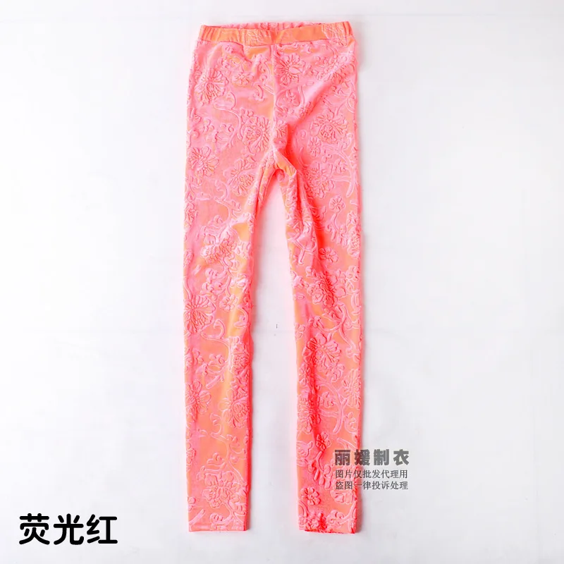 2014 Women's Spring and Autumn explosion models big yards Korea wholesale gold embossed velvet leggings fashion nine feet pants | Женская