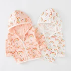 Детская одежда для девочек на весну и лето, полосатая Радужная Солнцезащитная куртка с капюшоном, детская одежда, детское пальто на молнии