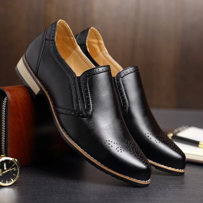 2018 New fashion Leather casual shoes Retro carved Bullock high quality men slip on thick bottom loafers | Обувь