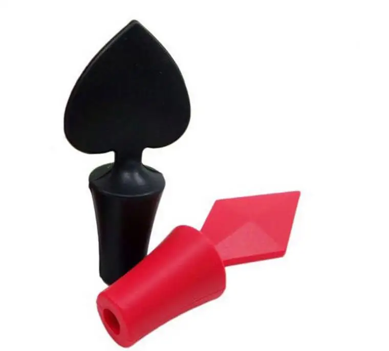 Силиконовая креативная герметичная пробка для бутылки вина в форме покера 1