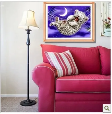 Фабричный магазин с принтом Набор для вышивки крестиком колыбель белый тигр