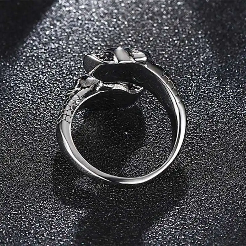 Недорогое кольцо с черепом ювелирные изделия популярный подарок оптовая продажа