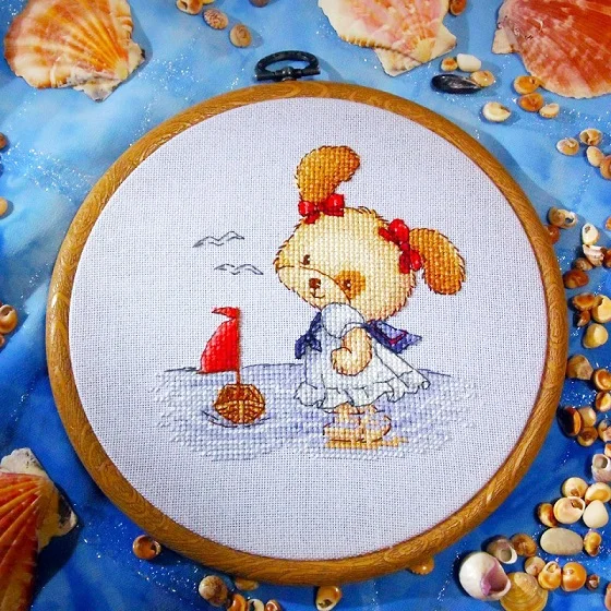 

Seashore bear cross stitch kit DMC brand thread animal dog count canvas fabric embroidery handmade needlework craft supplies