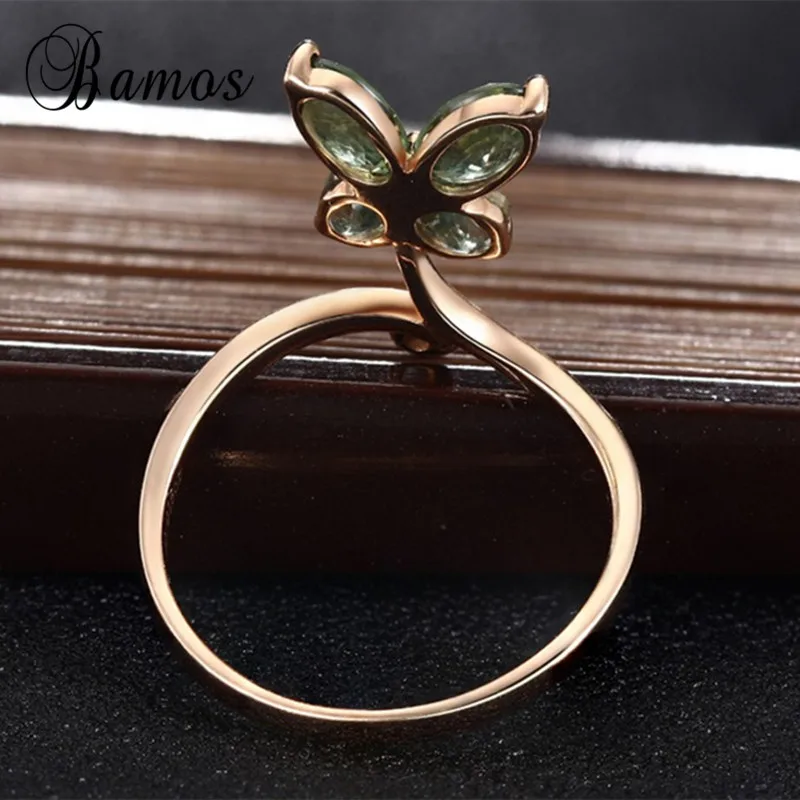 Кольцо женское из розового золота с фианитом и бабочкой | Украшения аксессуары